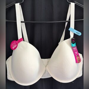 NWT - MAIDENFORM T-Shirt Bra w/Convertible Straps - sz 40C - MSRP $44.00